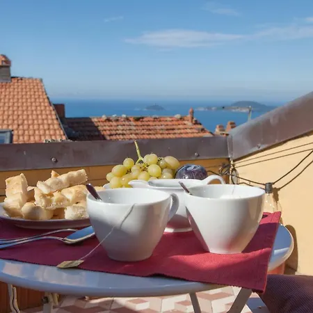 Fivestay Roof Terrace Overlooking The Gulf *